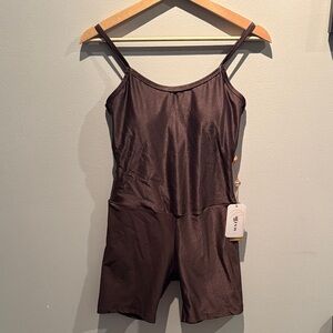 Sundry Chocolate Brown active outfit